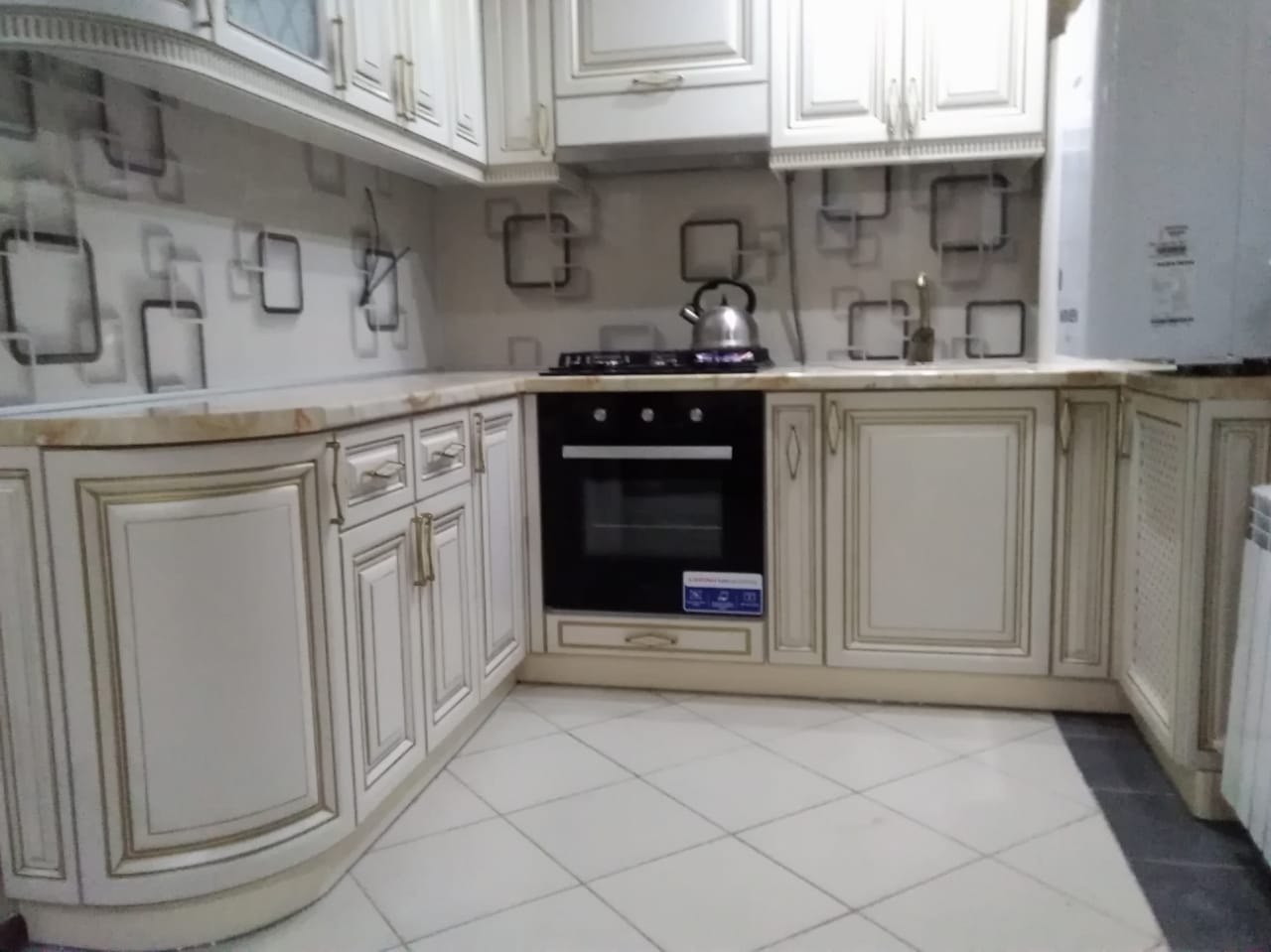 Классическая кухня 12