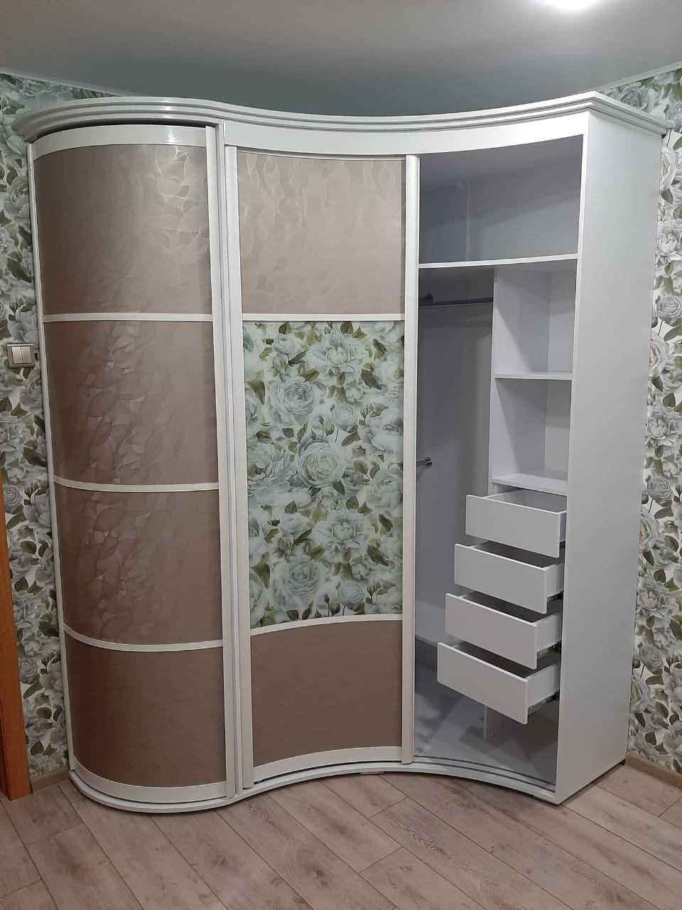 Радиусный шкаф купе Р16